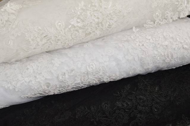 Vendita on line tessuto tulle ricamato da cerimonia - tessuti abbigliamento poliestere 