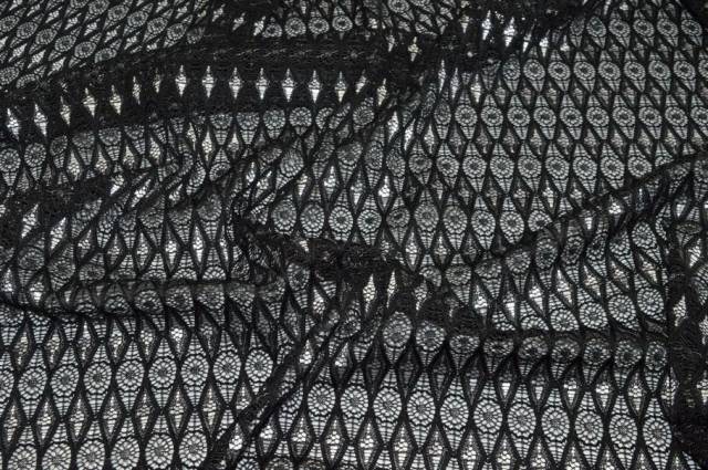 Vendita on line tessuto pizzo rombi nero con applicazioni argento - tessuti abbigliamento ricamati e pizzi