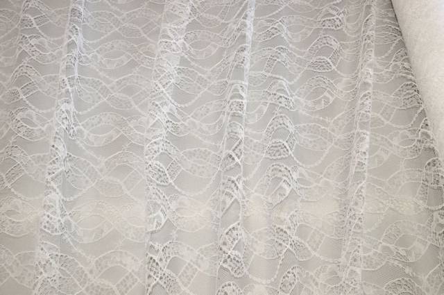 Vendita on line tessuto pizzo chantilly fantasia treccia - tessuti abbigliamento ricamati e pizzi