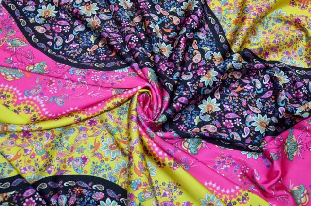Vendita on line tessuto rasatello elasticizzato fantasia cashmere giallo fucsia - tessuti abbigliamento taffetas / rasi / shantung raso