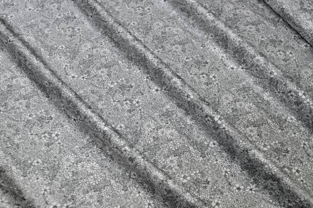 Vendita on line tessuto rasatello fiore bianco e nero - tessuti abbigliamento poliestere 