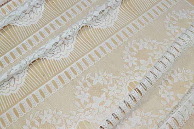 Vendita on line tendino con ricamo bianco floreale - tessuti per tendine metraggio a vetro larghezza cm 60