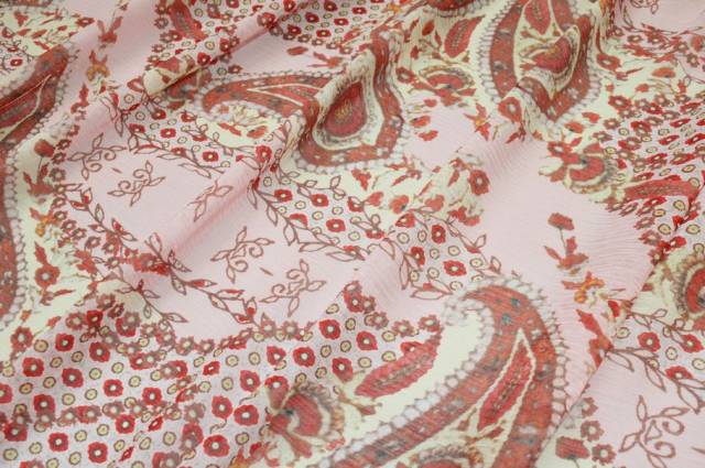 Vendita on line tessuto crepon disegno cashmere rosa - tessuti abbigliamento georgette / chiffon / dèvorè plissettato