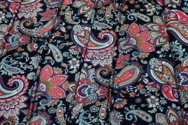 Vendita on line tessuto maglina in viscosa fantasia cashmere fondo nero - tessuti abbigliamento magline / jersey/tessuto in fantasia