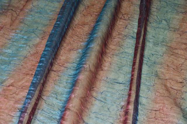 Vendita on line tessuto tenda organza stropicciata blu cangiante bordeaux - prodotti