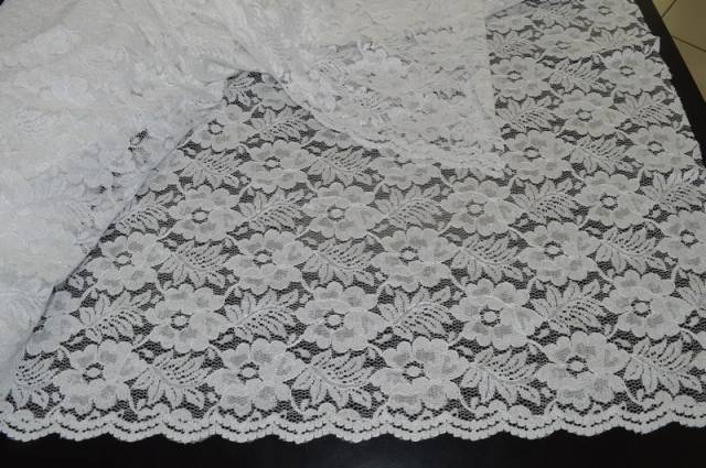 Vendita on line pizzo bianco candido - tessuti abbigliamento ricamati e pizzi