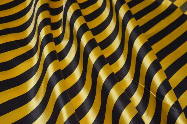 Vendita on line tessuto raso stampato riga 452 - ispirazioni carnevale raso unito e fantasia