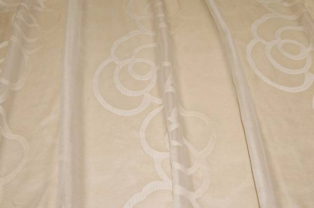 Vendita on line tessuto tenda crepe con fiore panna stilizzato - tessuti per a metraggio classiche