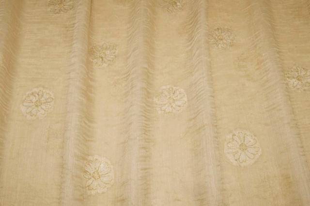 Vendita on line tessuto tenda misto seta con ricamo fiore oro - tessuti per in offerta