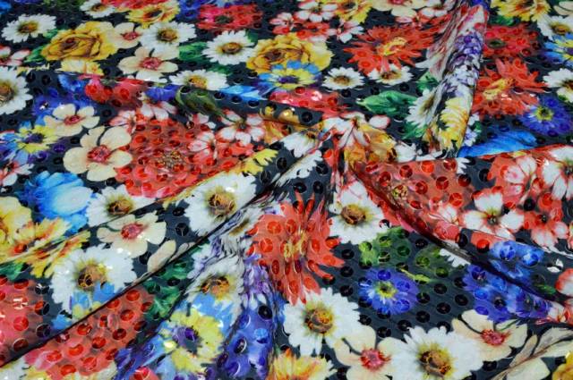 Vendita on line tessuto crepe fantasia floreale con paillettes applicate - tessuti abbigliamento