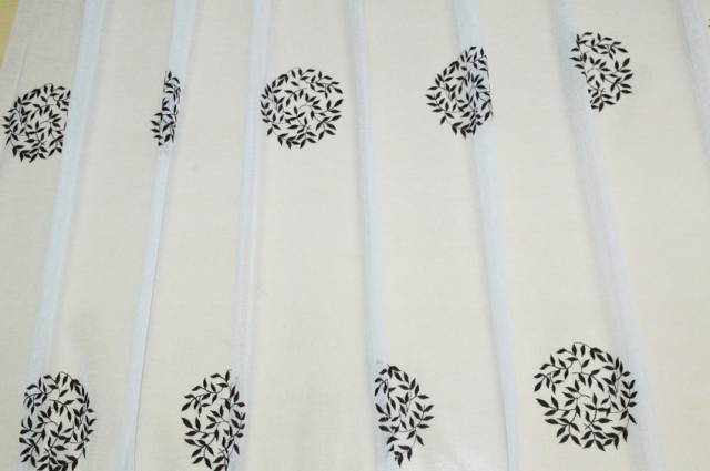Vendita on line tessuto tenda fondo bianco effetto lino con ricamo color wenge - prodotti