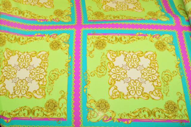 Vendita on line pannello crepe de chine pura seta fantasia piazzata verde fucsia - occasioni e scampoli tessuti fantasie 