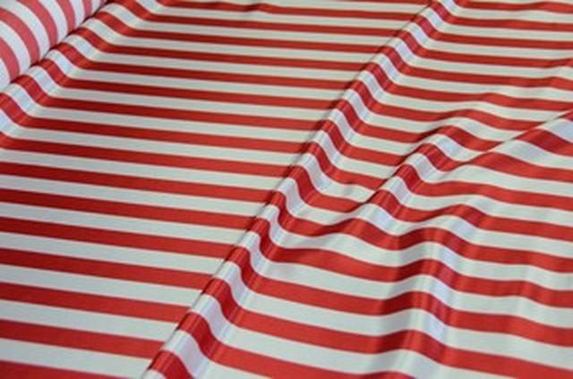 Vendita on line tessuto raso stampato riga bianco rossa 451 - ispirazioni carnevale