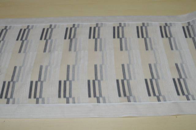 Vendita on line tessuto tendino fantasia geometrica grigio/nero - tessuti per tendine metraggio a vetro larghezza cm 80